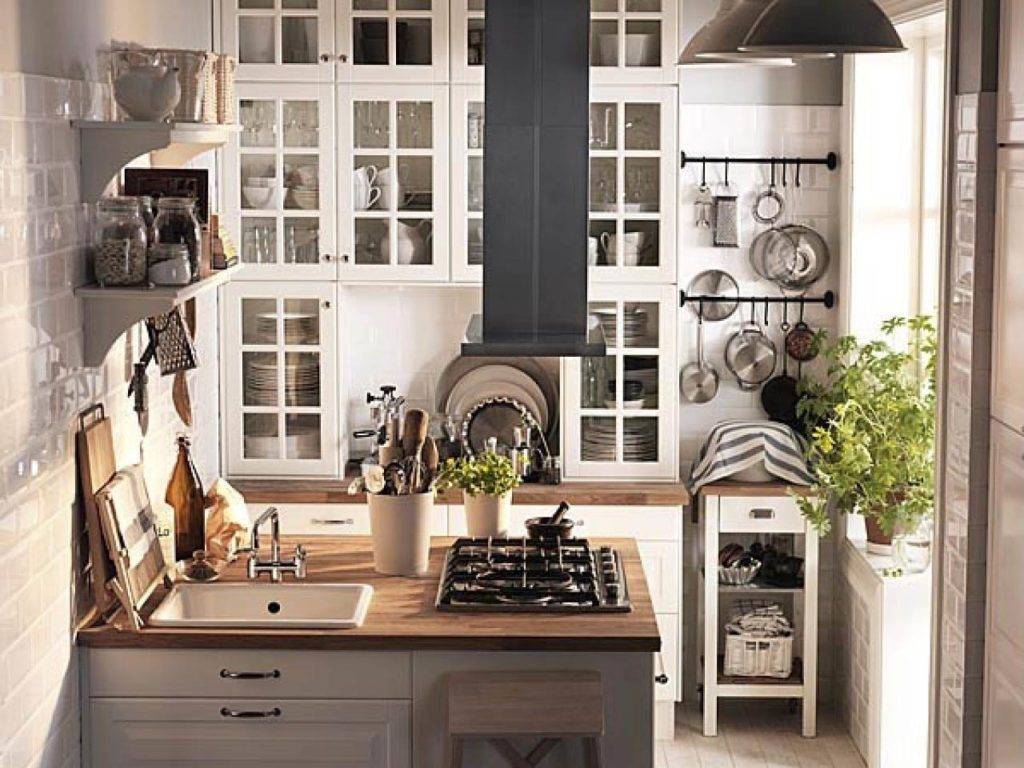 Кухонные гарнитуры для маленькой кухни: 90 фото маленьких гарнитуров и дизайна интерьера