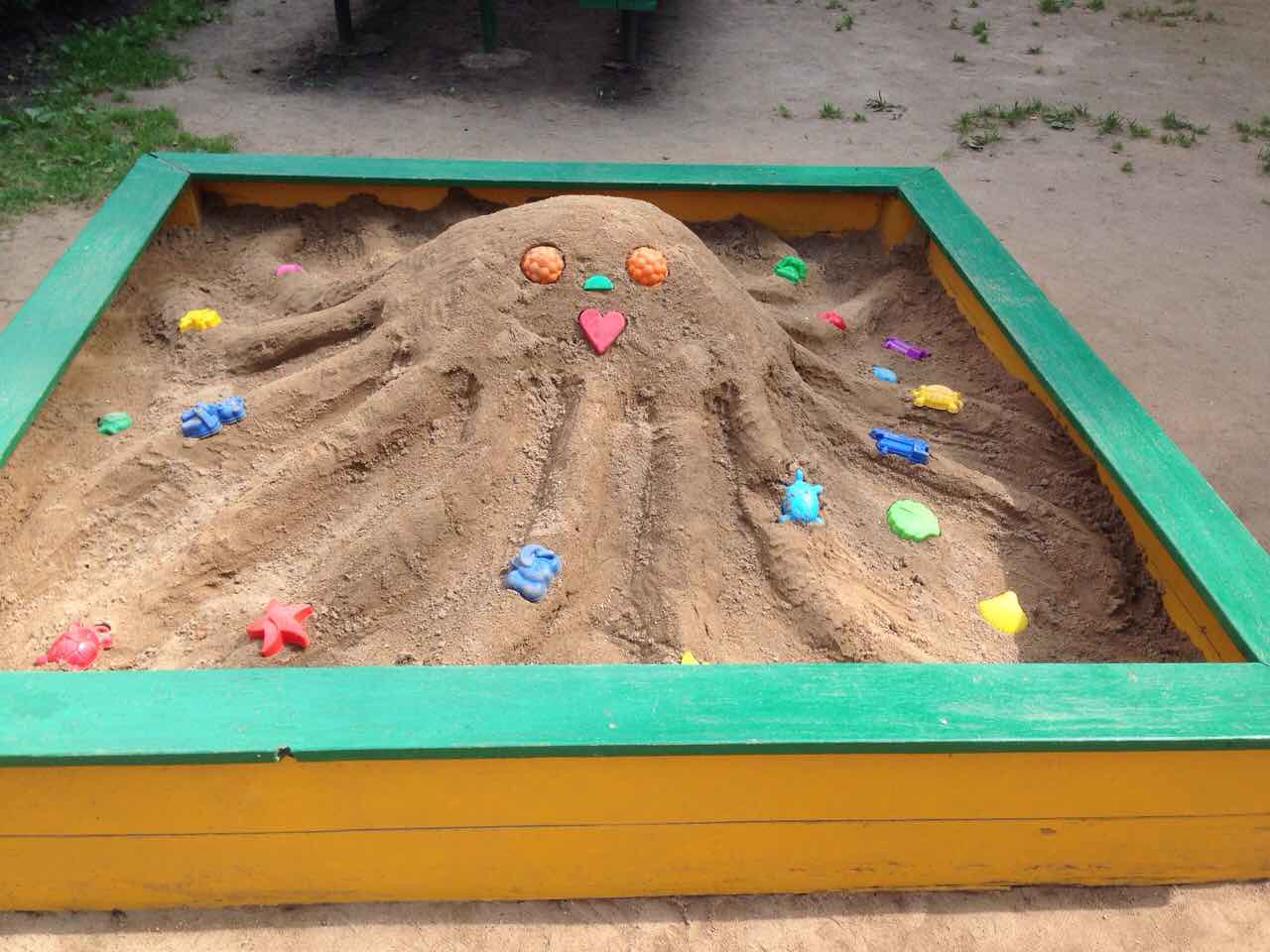 Песочница своими руками